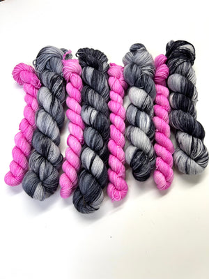 Dolly's Fur Main Color- Full Skein